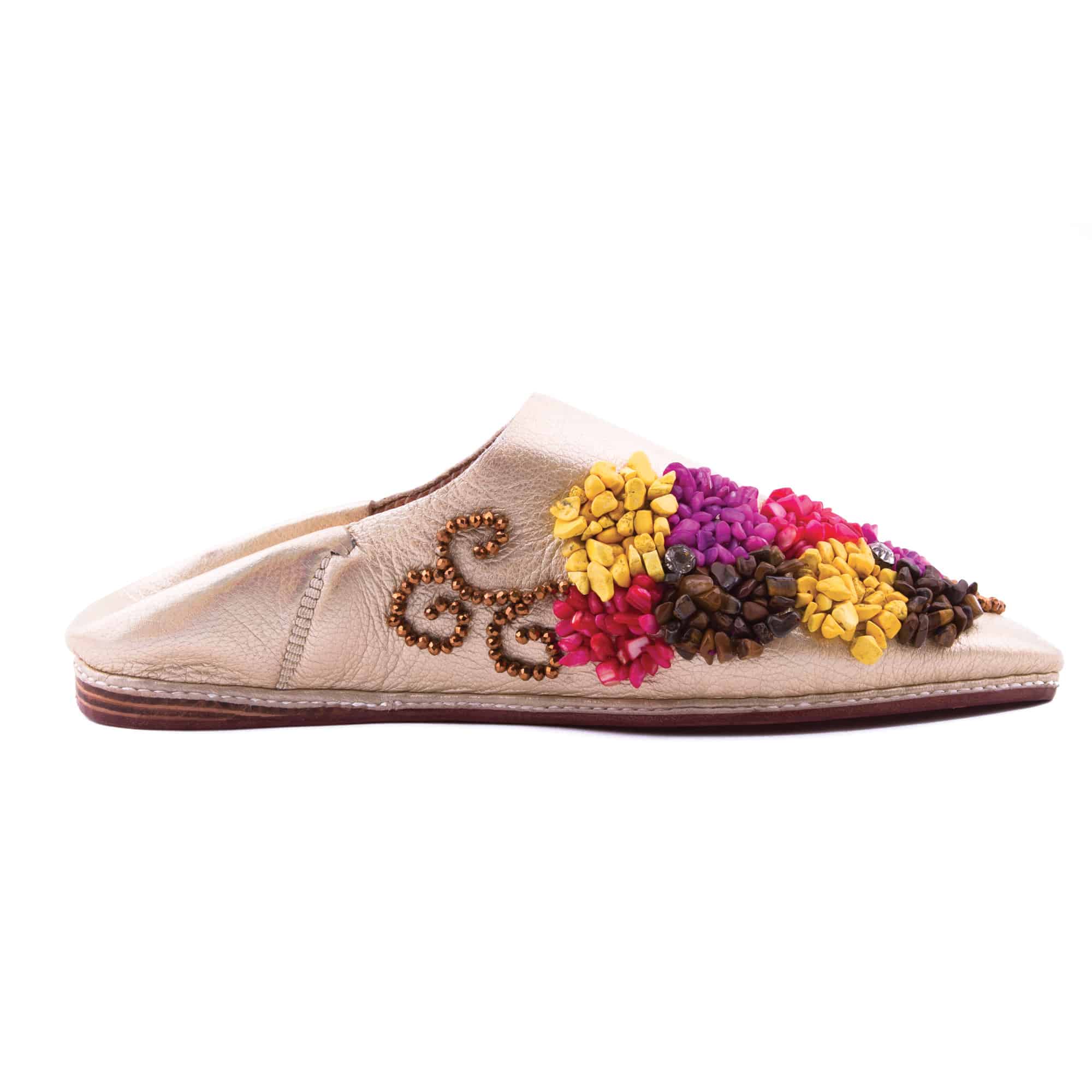 Babouche motifs multicouleurs En Cuir Beige Perlé modèle 2021